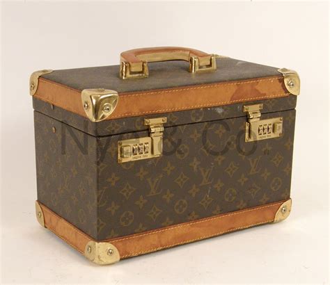 louis vuitton makeup bag clear|louis vuitton vintage cosmetic bag.